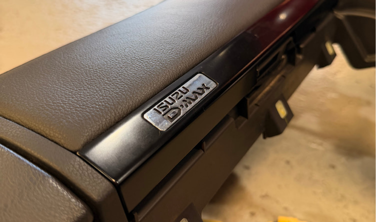 isuzu d max dashboard